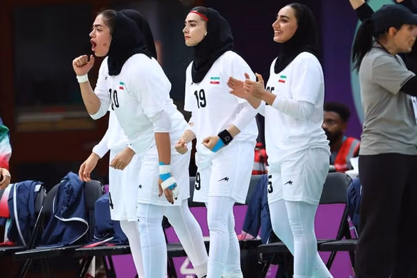 ایران ۲۹-۲۵ ازبکستان؛ تیم ملی هندبال زنان ایران به مدال برنز بازیهای کشورهای اسلامی رسید