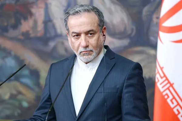 إيران تنتقد طرد سفيرها من أستراليا وتحمّل كانبيرا مسؤولية تصعيد التوتر