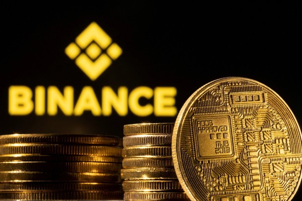 "رويترز": أكبر شركة لتداول العملات المشفرة تواصل العمل داخل إيران.. رغم العقوبات