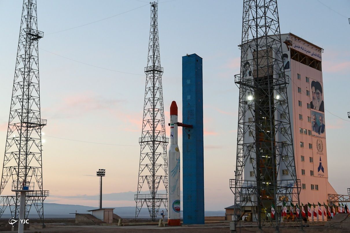 وزیر ارتباطات: هدف ما در سال آینده قرار دادن ماهواره در مدار ۵۰۰ کیلومتری زمین است