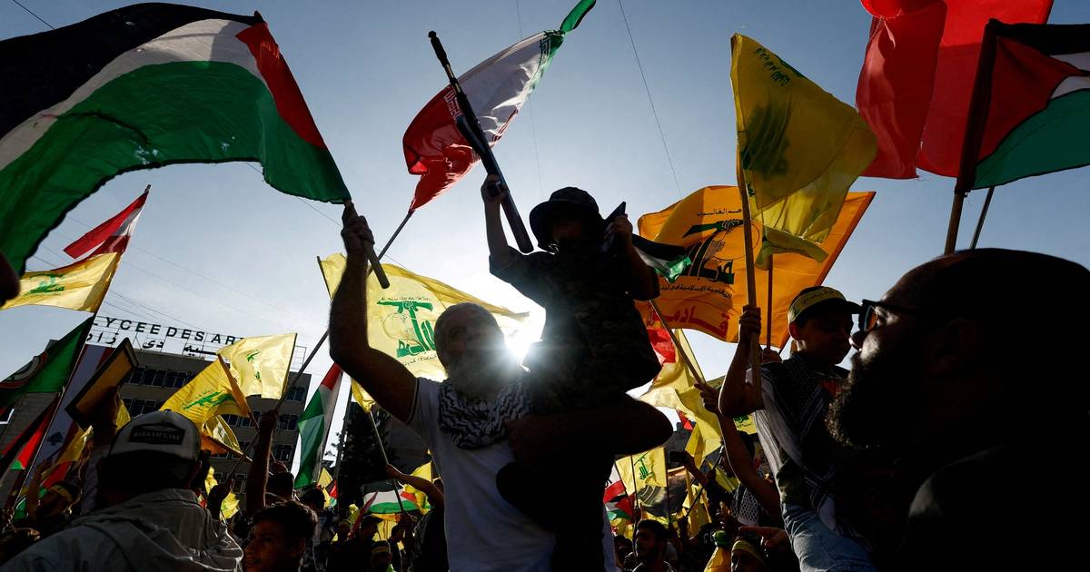 Iran-backed Hezbollah rearms, defying cease-fire - WSJ