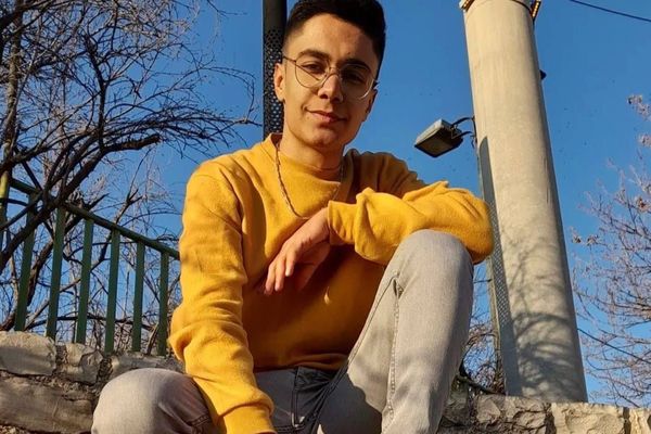 15-Year-Old Iranian Protester Kills Himself After Prison Release