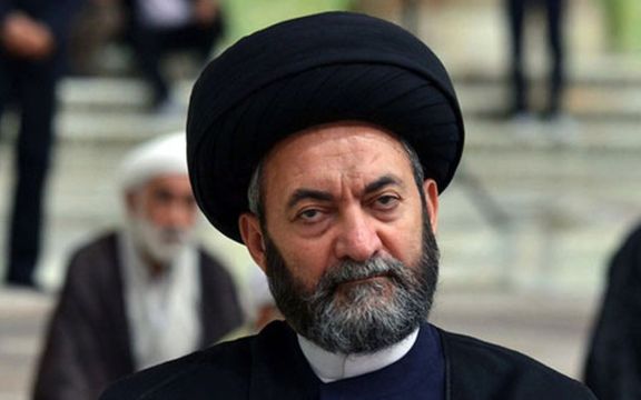 نماینده خامنهای در اردبیل: زن لطیف است، نباید ترکیبش را دستکاری کرد