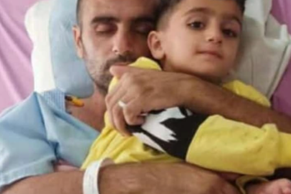 والد طفل قتله الأمن الإيراني يعلم بوفاة ابنه بعد 40 يومًا