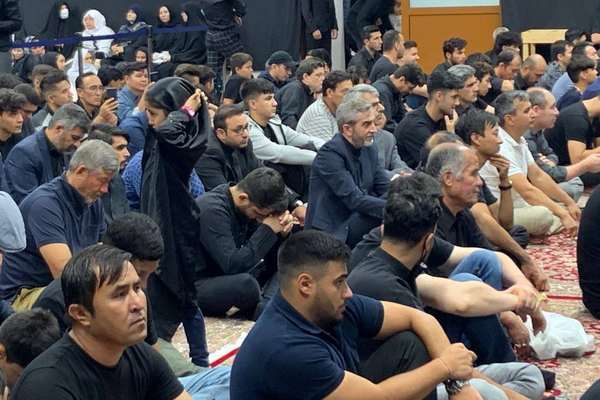 Iran’s Nuclear Negotiators Attend Religious Mourning Ceremony In Vienna