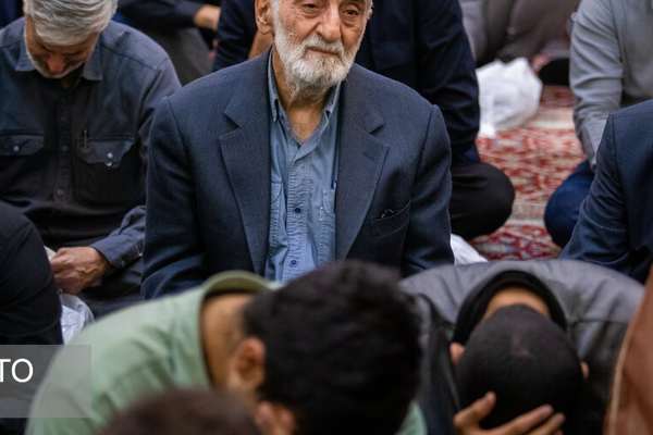 مدير صحيفة كيهان: مجتبى خامنئي اختاره الإمام المهدي وليس مجلس خبراء القيادة