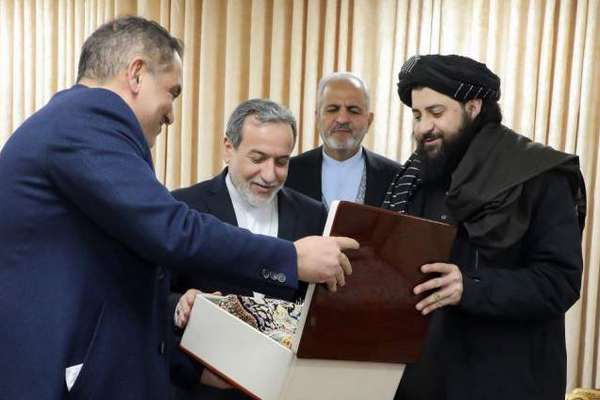 جمهوری اسلامی و طالبان در طراحی اپلیکیشنی برای رصد کاربران در افغانستان همکاری میکنند