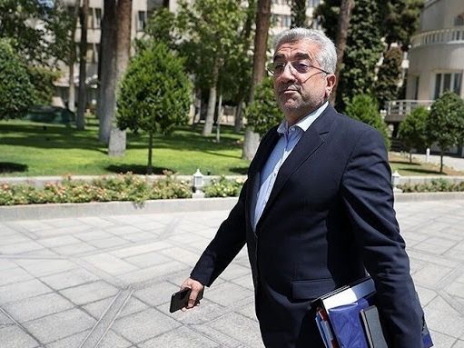 وزیر نیرو: ۱۲۵ میلیون دلار از پولهای ایران در عراق برای خرید واکسن به سوییس منتقل میشود