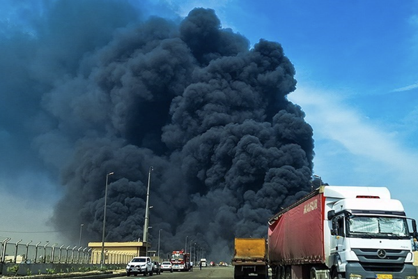 كيف يمكن للمجتمع والجماعات السياسية في إيران تحويل الكارثة إلى أرضية لفعل جماعي؟