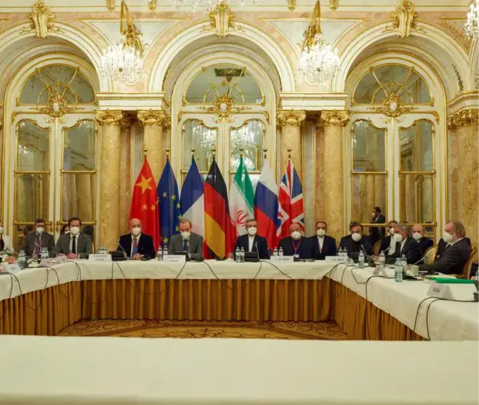 "وول ستريت جورنال": أميركا تمهل روسيا أسبوعا لسحب طلبها الأخير في محادثات فيينا