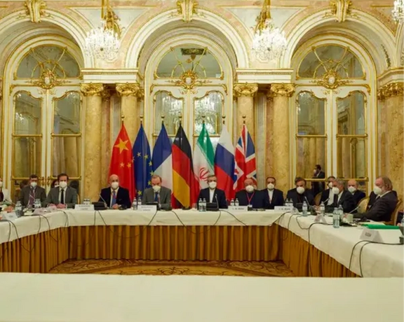 "وول ستريت جورنال": أميركا تمهل روسيا أسبوعا لسحب طلبها الأخير في محادثات فيينا