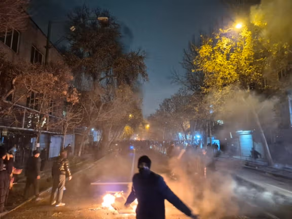 تجمعهای اعتراضی ایرانیان در سراسر جهان در حمایت از انقلاب ملی