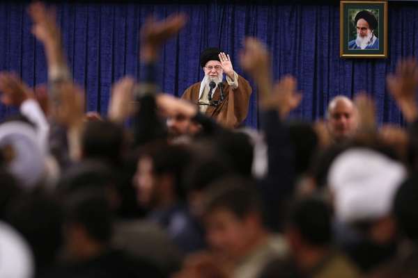 Fearing Low Turnout, Khamenei Orders Officials To Send People To Polls