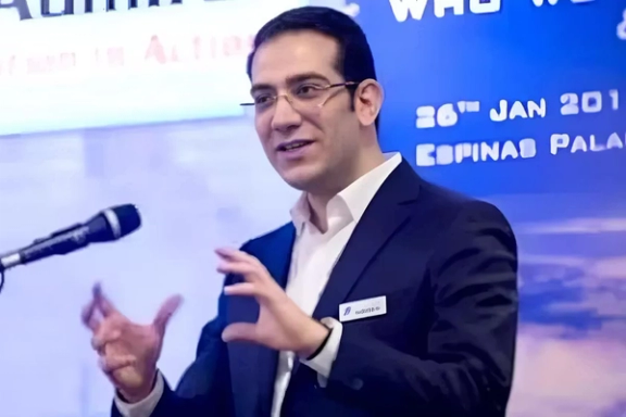 بریتانیا حسین شمخانی و شرکتهای وابسته به او را تحریم کرد