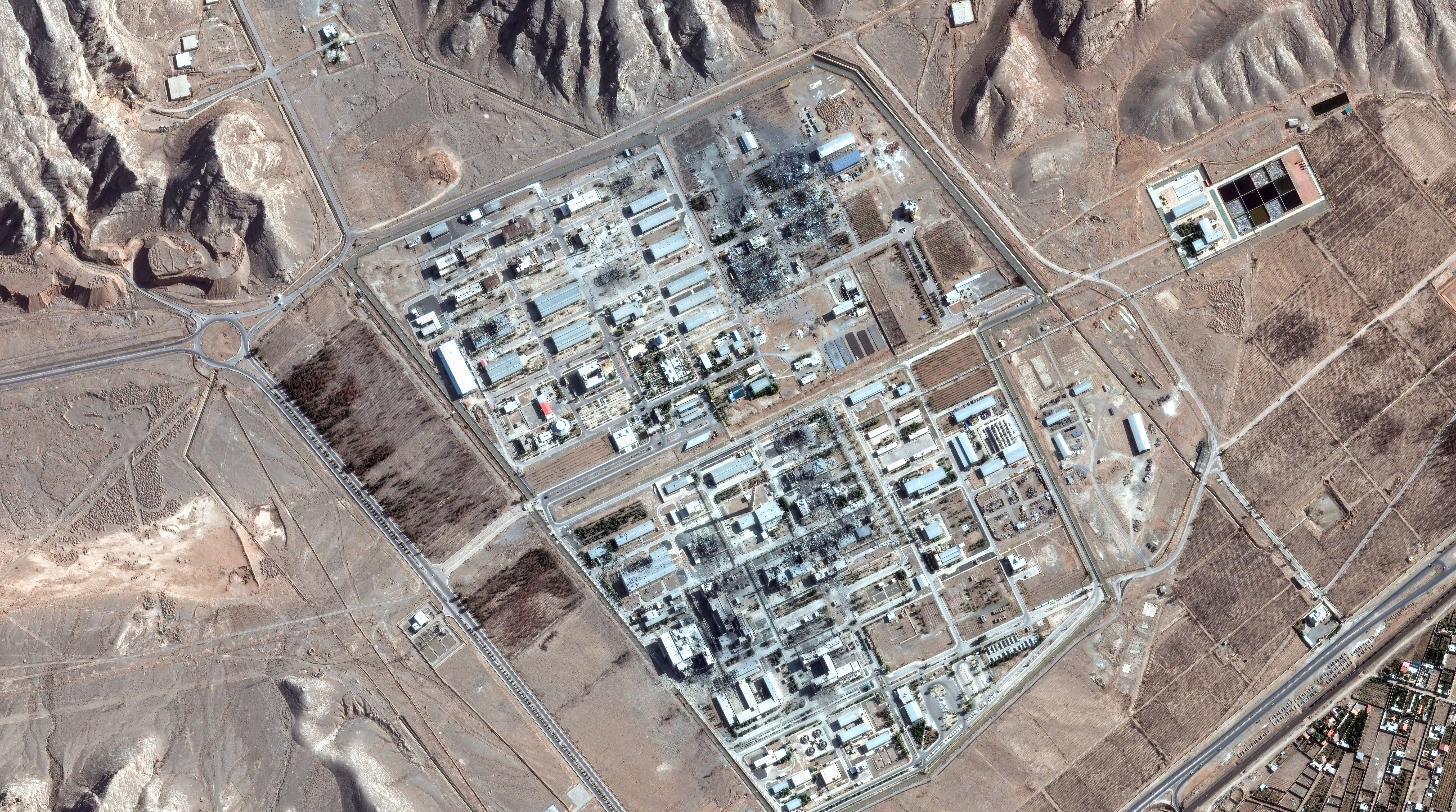 وكالة الطاقة الذرية: إيران تخزّن جزءًا من مخزون اليورانيوم بمنشآت أصفهان النووية تحت الأرض