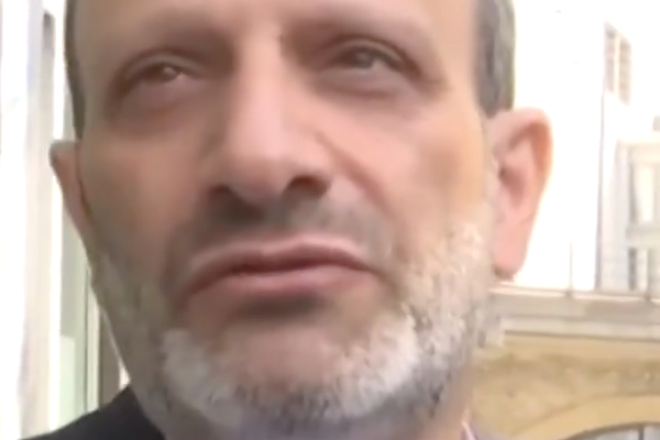 سفير إيران في برلين يدعو جميع الأطراف إلى "التحرك"