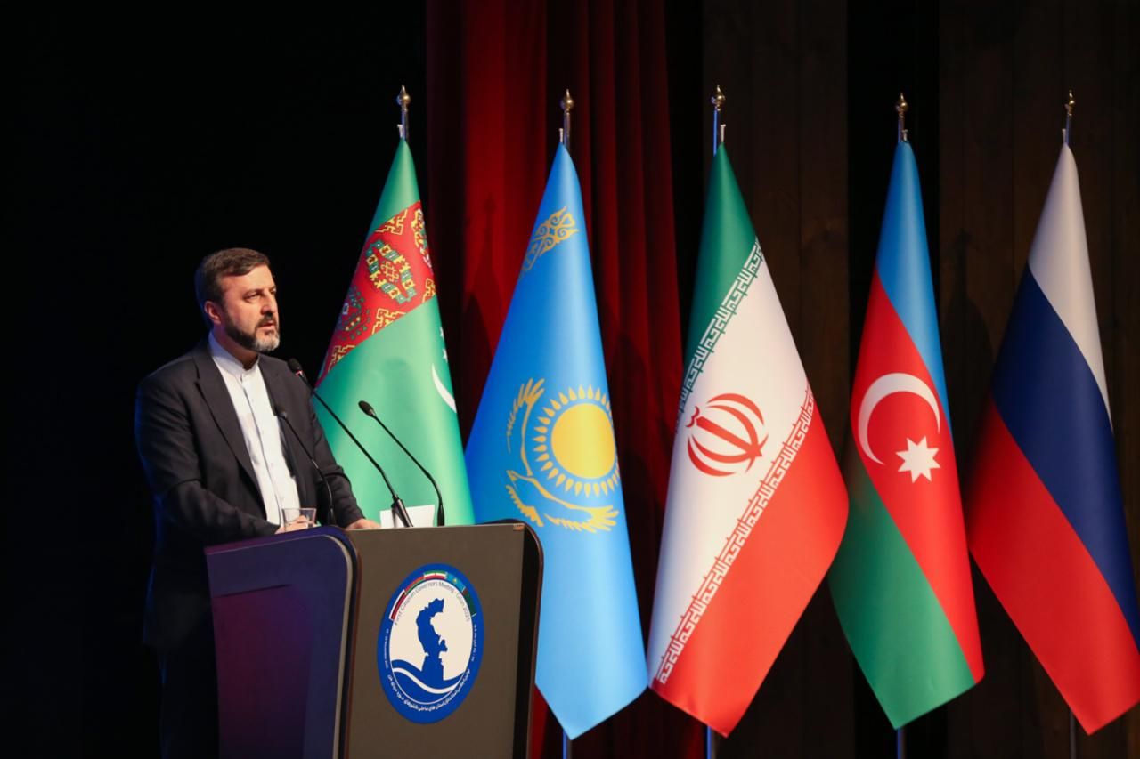 Deputy Foreign Minister Kazem Gharibabadi speaking at the governors’ conference of Caspian coastal provinces in Rasht, November 18, 2025 