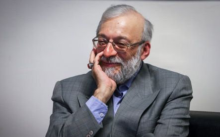 لاريجاني: الأخبار الواردة عن تحطم مروحية "رئيسي" ليست جيدة