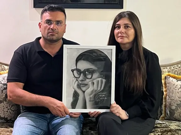 مقاومت و پایداری هنگامه قاضیانی، بازیگر معترض، در مسیر دادخواهی