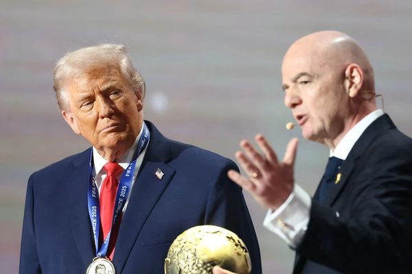 اینفانتینو: ترامپ از حضور تیم ملی ایران در جام جهانی استقبال میکند