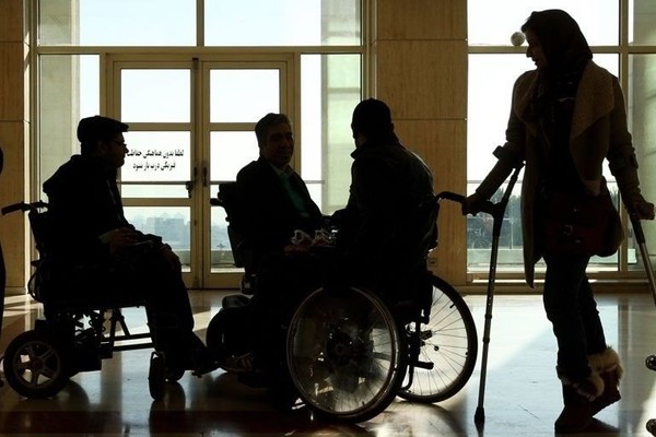 اعتراض به فقر و مشکلات معلولان به تشکیل پرونده قضایی منجر شد