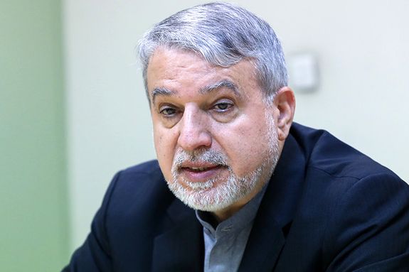 وزیر گردشگری با تاکید بر جذب گردشگر خارجی: امنیت در ایران بسیار عالی است