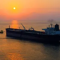 US blockade targets Iran oil boom amid regional disruption