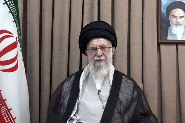 خامنئي.. 21 يومًا في المخبأ
