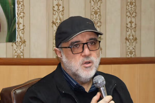 معاون سیاسی نیروی دریایی سپاه: سخنان ترامپ برای ایجاد رعب و ناامیدی است