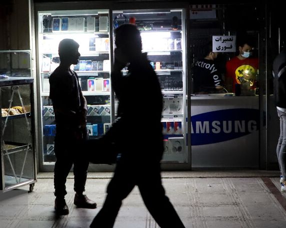 رییس اتاق بازرگانی فارس: بعید است معضل قطع برق تا سه چهار سال آینده برطرف شود