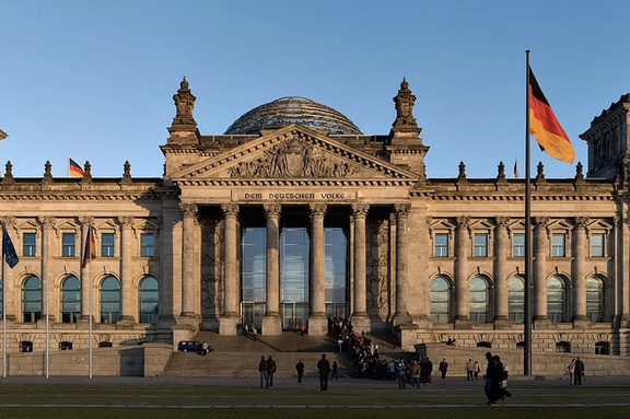 امیرعبداللهیان سخنان بربوک درباره تصویب تحریمهای جدید علیه تهران را «مداخلهجویانه» خواند