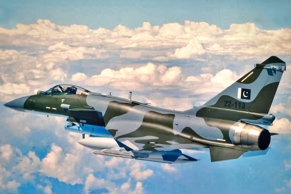 چین کارزاری سازمانیافته برای ضربه زدن به فروش جنگنده رافال اجرا کرده است