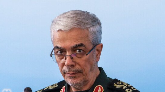 رئيس هيئة الأركان الإيرانية: محور المقاومة خرج من تجربة حرب غزة مرفوع الرأس