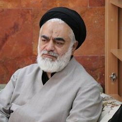 امام جمعه اصفهان: با سقوط سوریه یکی از زنجیرههای مقاومت کاهش یافت