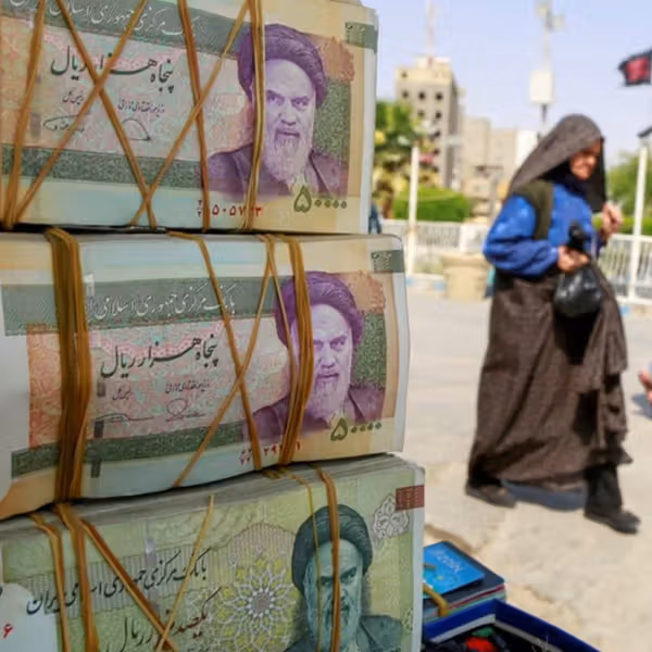 Iran faces new inflation pressure as dollar rate nears all-time high