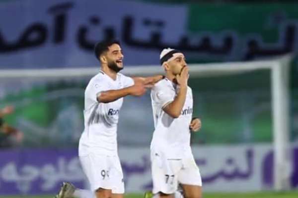 ملوان ۱-۰ خیبر؛ برد مهم ملوان در باتلاق انزلی، یک روز دیرتر، با دو رنگ لباس