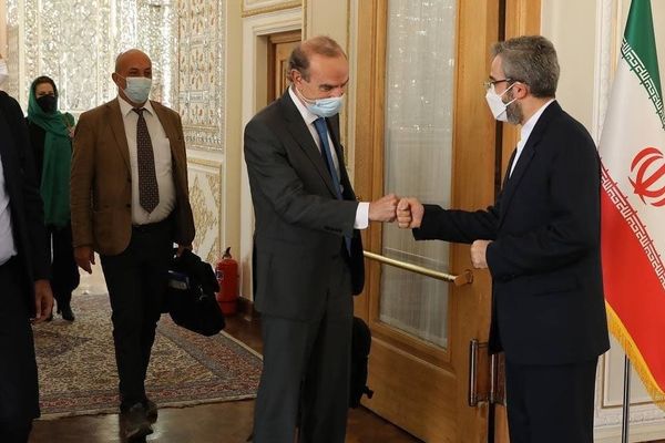 مسؤول أوروبي يلتقي مساعد وزير الخارجية الإيراني في طهران