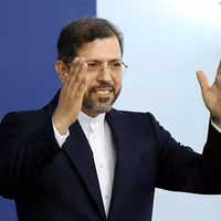 معاون وزیر خارجه جمهوری اسلامی: برنامه هستهای ما «دست نخورده» و از آن محافظت میکنیم