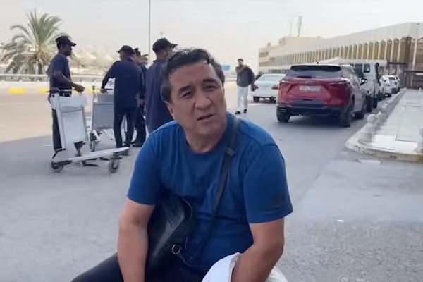 آوارگی تراکتور در فرودگاه بغداد؛ خداداد بهجای اعتراض به جمهوری اسلامی مدعی استقلال شد