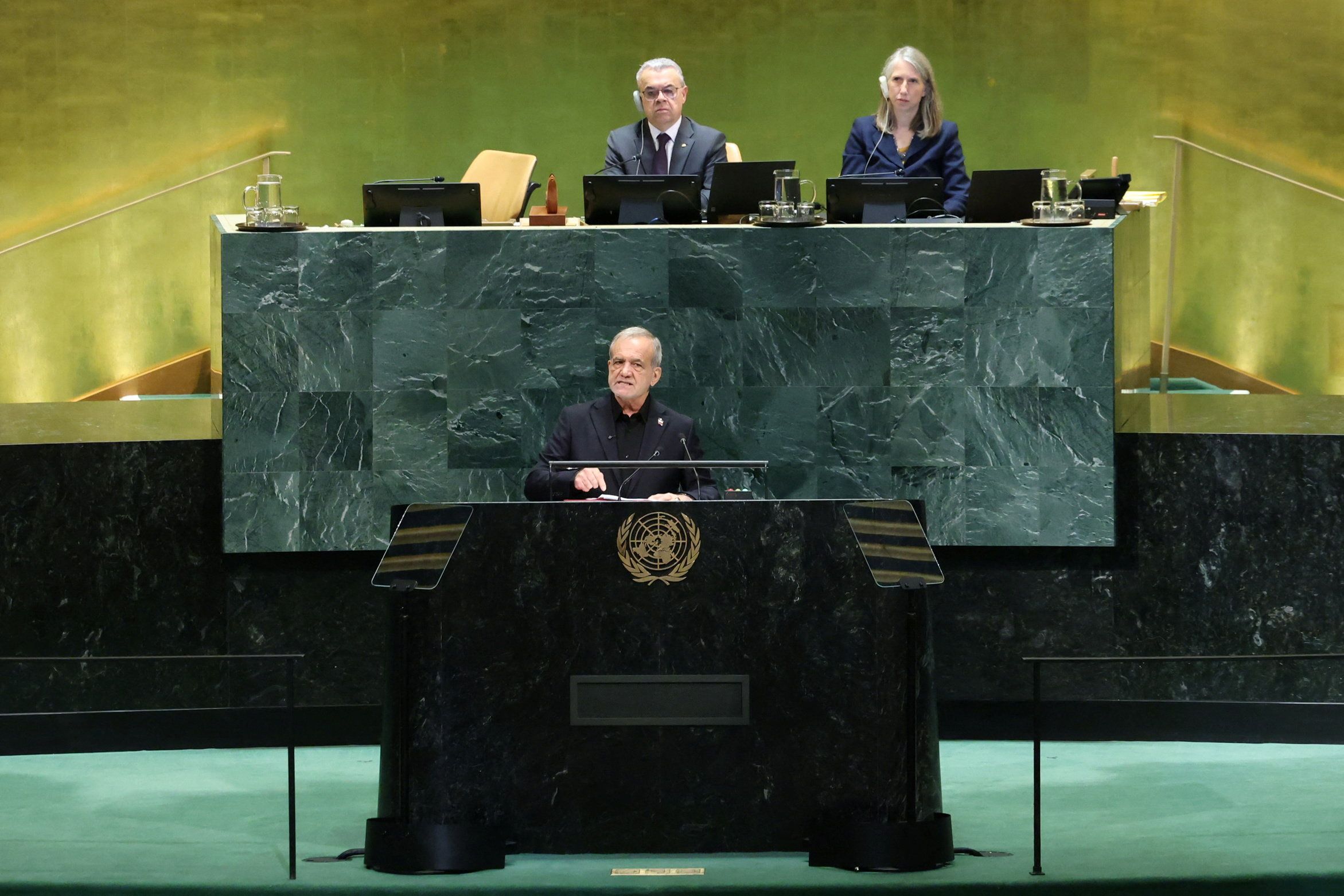 'Bully at home, victim abroad': Iranians on Pezeshkian's UN speech