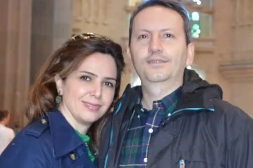 معتقل منذ 10 سنوات.. "العفو الدولية" تدعو لإنقاذ حياة باحث سويدي محكوم بالإعدام في إيران