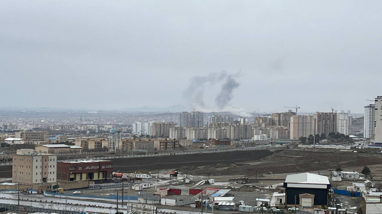 هجمات متواصلة على مواقع النظام الإيراني وسماع دويّ انفجارات شديدة جدًا في طهران