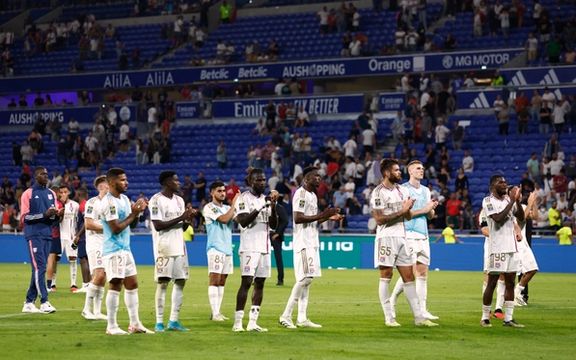 با پرداخت هزینه انتقال بارکولا؛ کمک پاریسنژرمن به لیون برای جلوگیری از سقوط به لیگ ۲