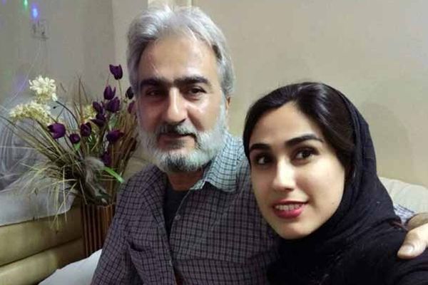 11 سنة سجنًا أخرى للناشط الإيراني عباس واحديان بعد توقيعه رسالة طلب استقالة خامنئي