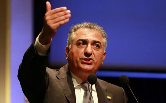 شاهزاده رضا پهلوی خطاب به نیروهای مسلح: حق ندارید به مردم تیراندازی کنید