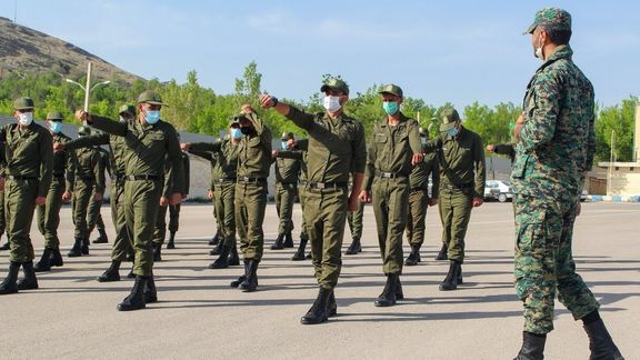 وزیر دفاع جمهوری اسلامی: بهدنبال علاقهمند کردن جوانان به سربازی هستیم