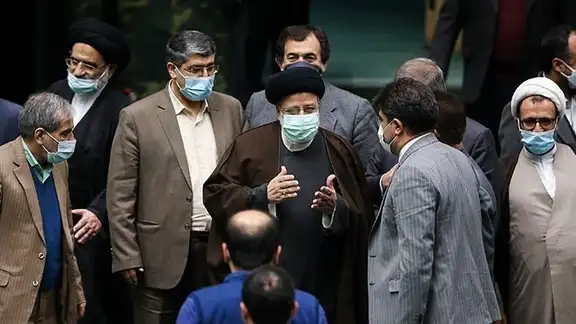 Hardliners in parliament support President Raisi, but refuse to slash food subsidy.