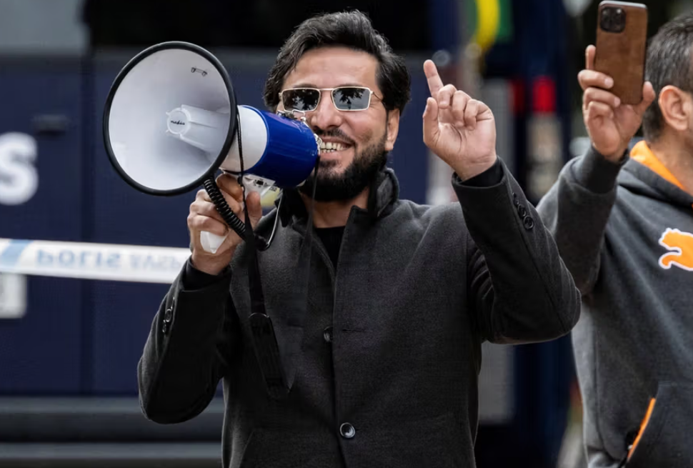 صحيفة سويدية: أحد المشتبهين بقتل اللاجئ العراقي "حارق القرآن" قد يكون في إيران