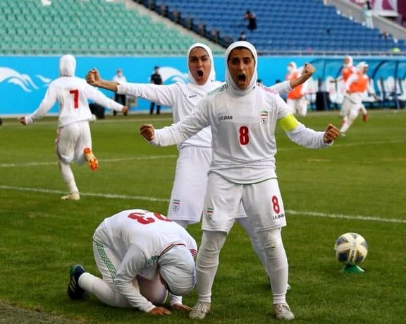 آینده ورزشی کاپیتان تیم ملی فوتبال زنان ایران در هاله ای از ابهام