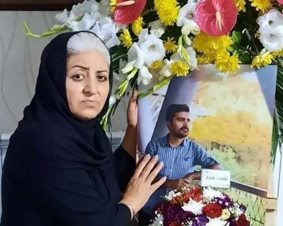 Nahid Shirpisheh, slain protester Pouya Bakhtiari's mother